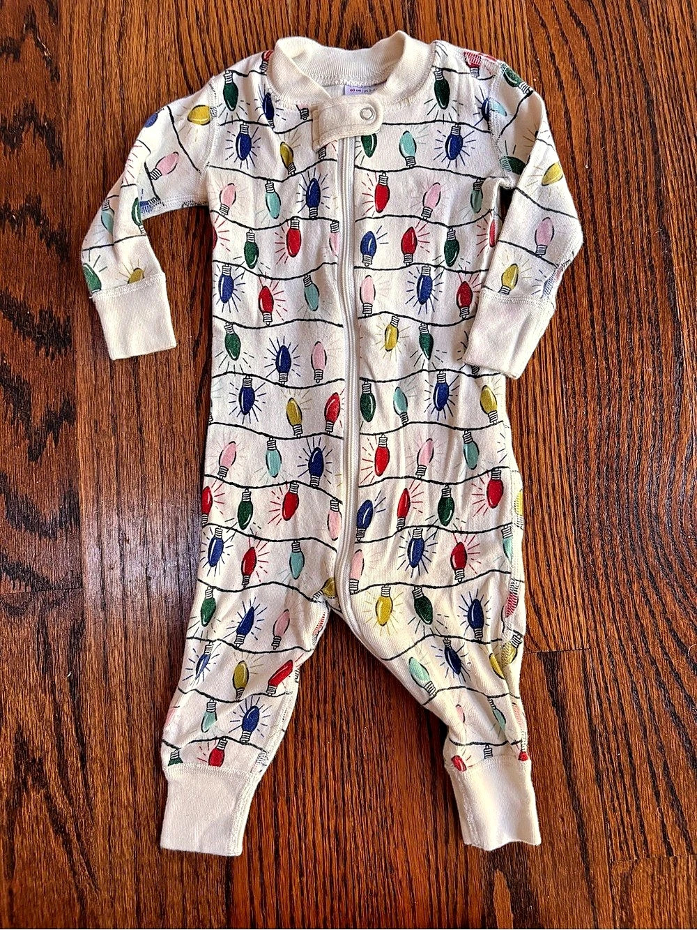 Hanna Andersson Baby Holiday Zip Sleeper in Bright Bulbs 3-6 months